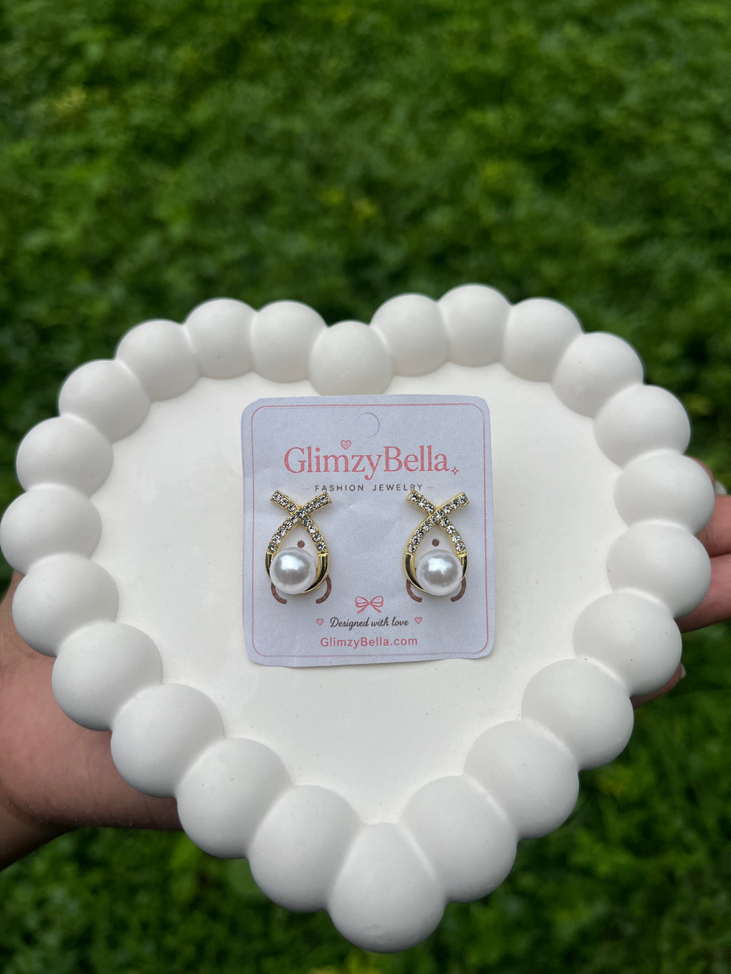 Pearl Luxe Twist Stud Earrings