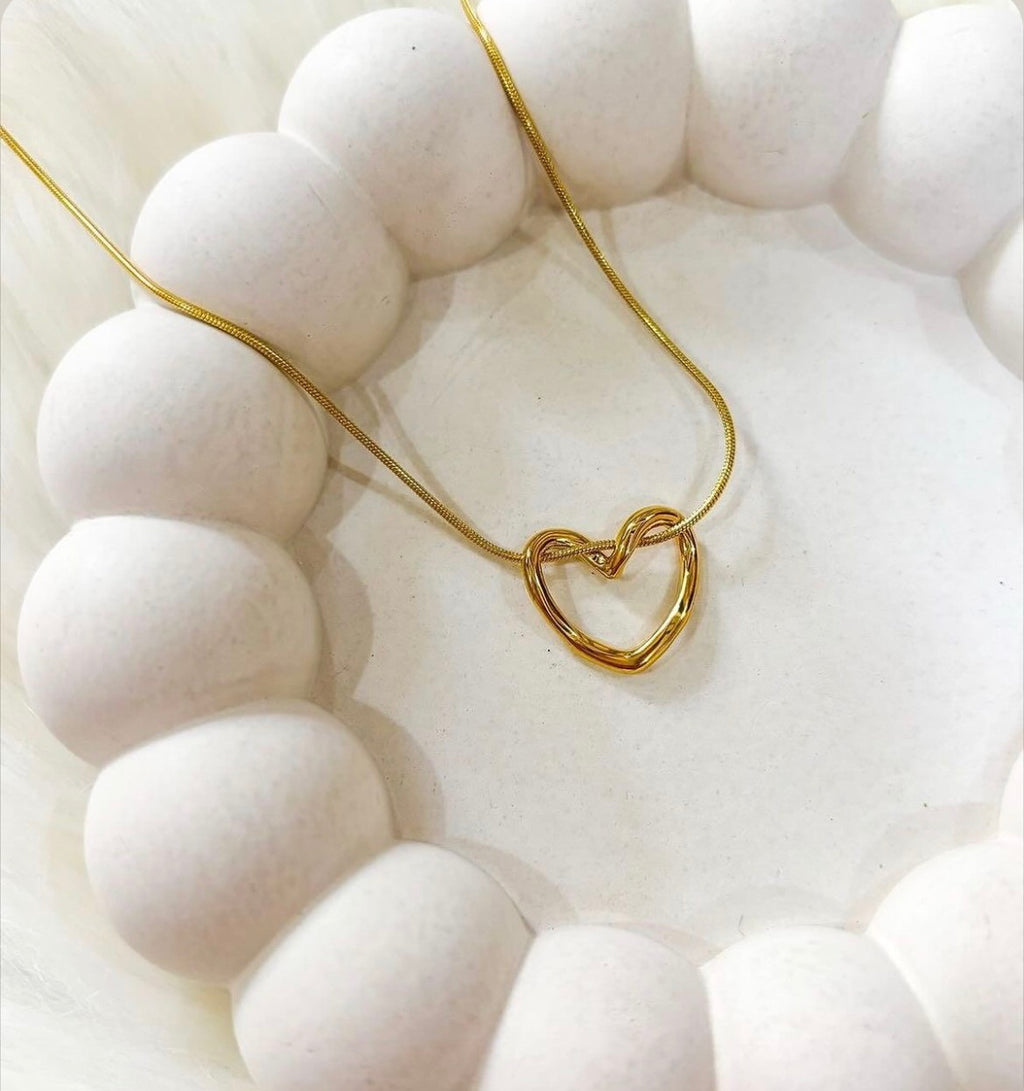 Golden Heart Pendant Necklace