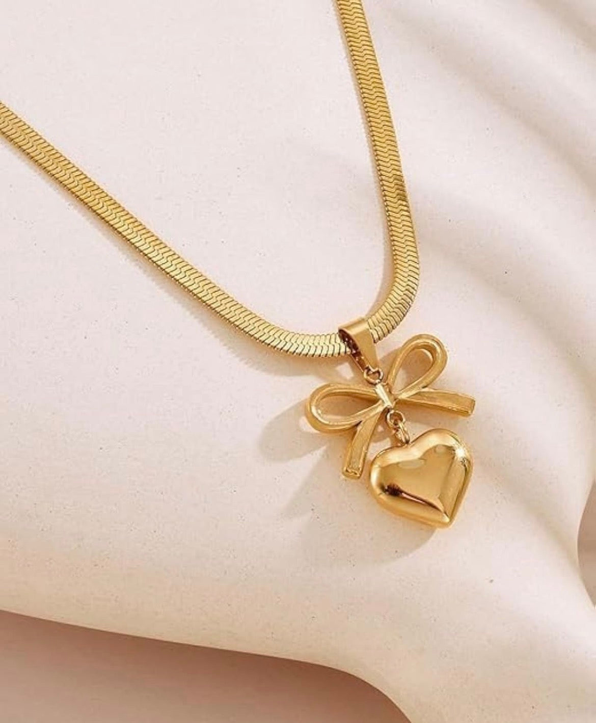 Golden Bow Heart Pendant Necklace for Women Trendy Gold-Plated Necklace
