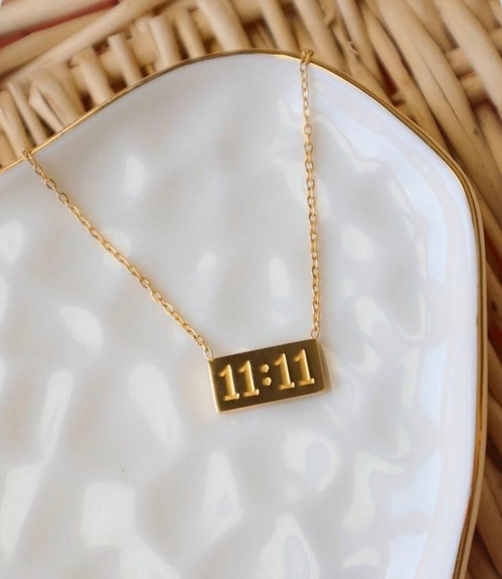 11:11 Manifestation Gold Pendant Necklace for Women Minimalist Jewellery