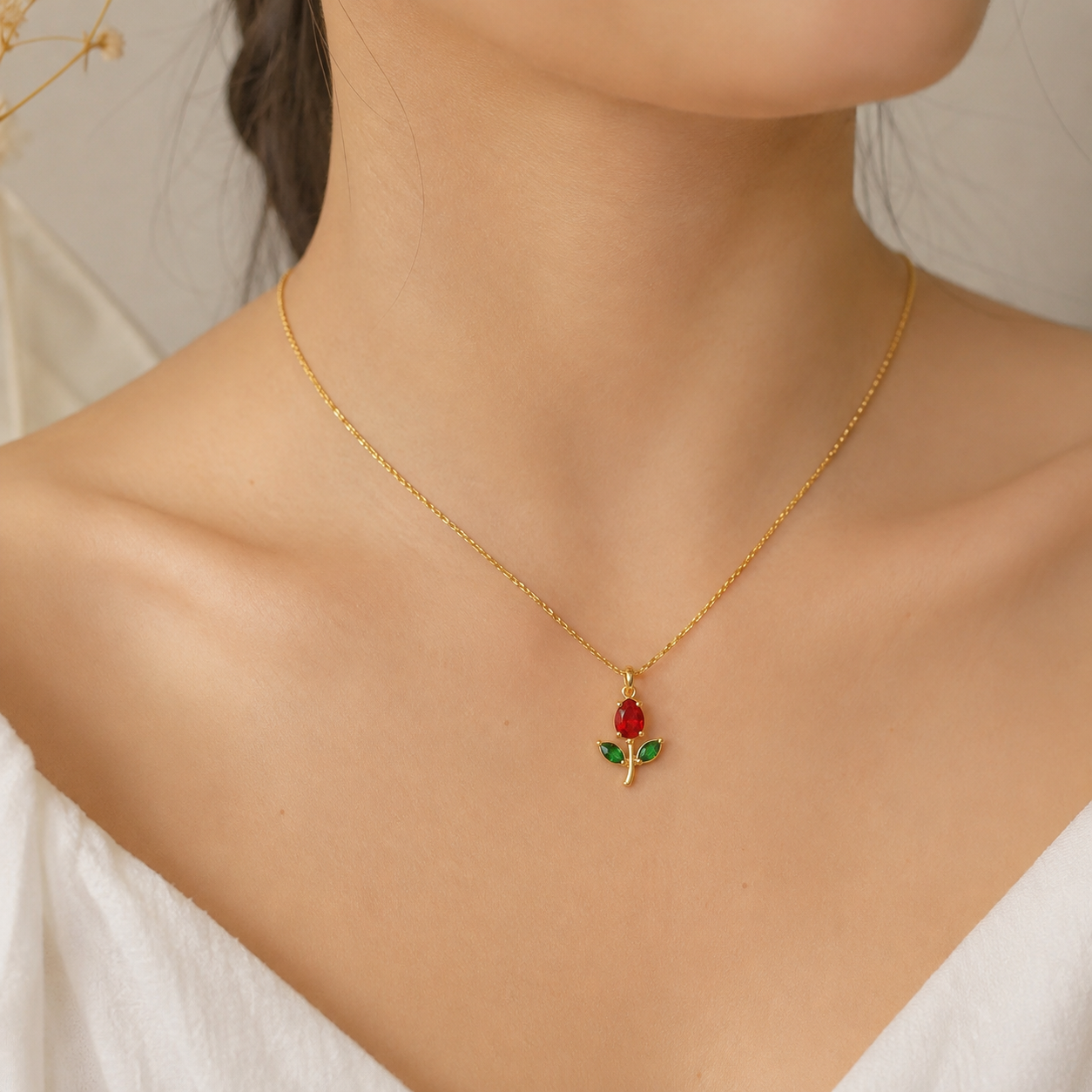 Elegant Tulip Pendant Necklace