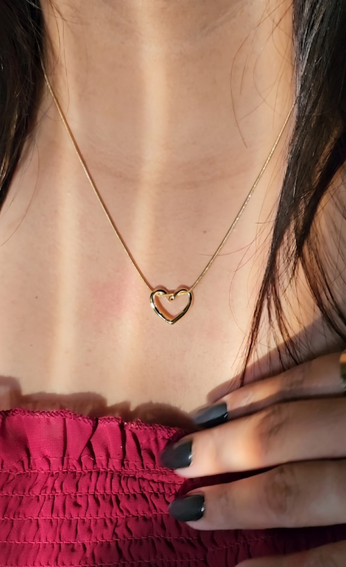Golden Heart Pendant Necklace